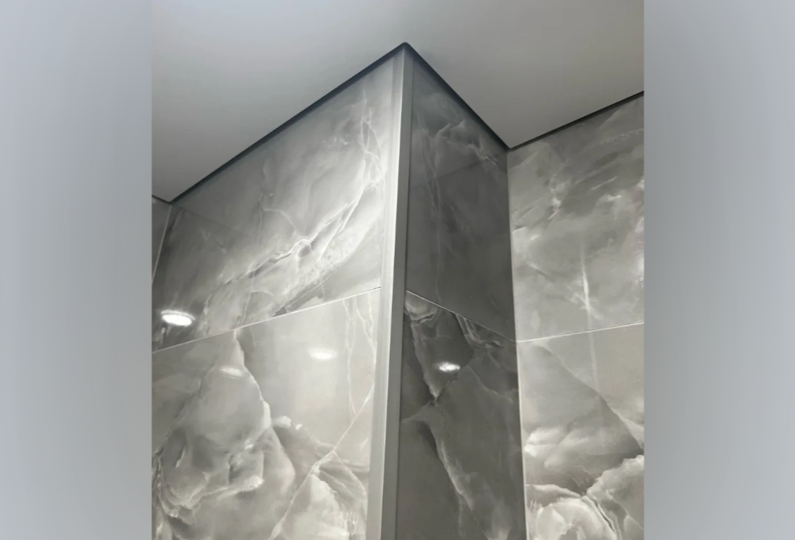 Угол наружный алюминиевый Уп 18-27.02лп